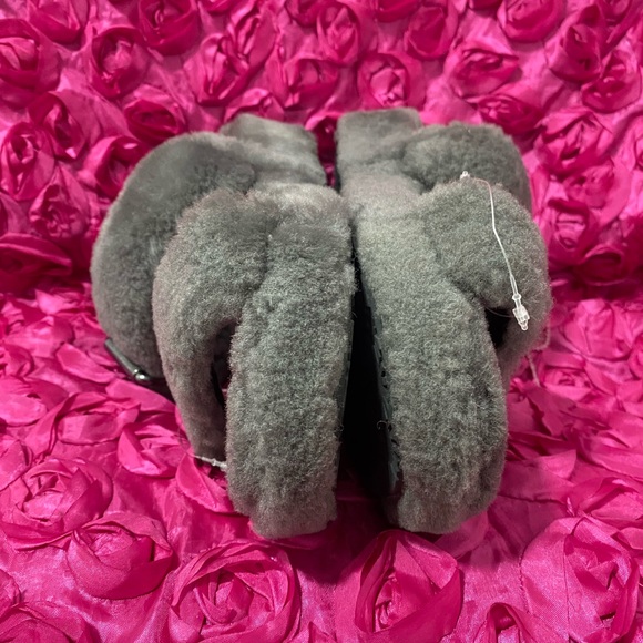 Ugg slippers sandals - Picture 6 of 6